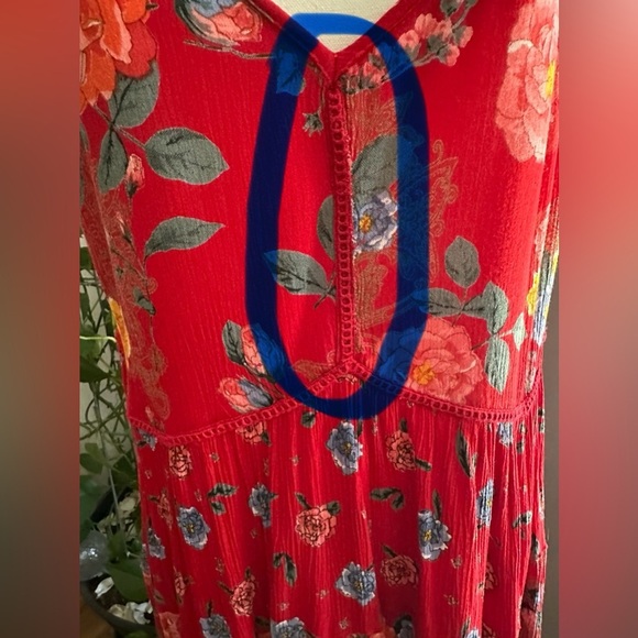 Bila Floral Red Sleeveless Dress - Picture 5 of 12